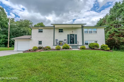 828 Freels Ln, Concord, TN 37922