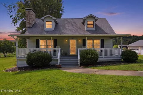 4422 French St, Maryville, TN 37804