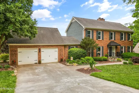 317 Bigtree Dr, Farragut, TN 37934