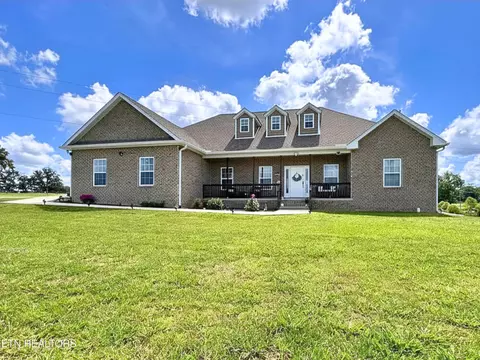 2015 Foster Cir, Cookeville, TN 38501