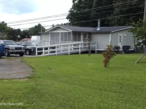 Exterior - 1195 Buffalo Rd, Oneida, TN 37841 photo 1 of 6