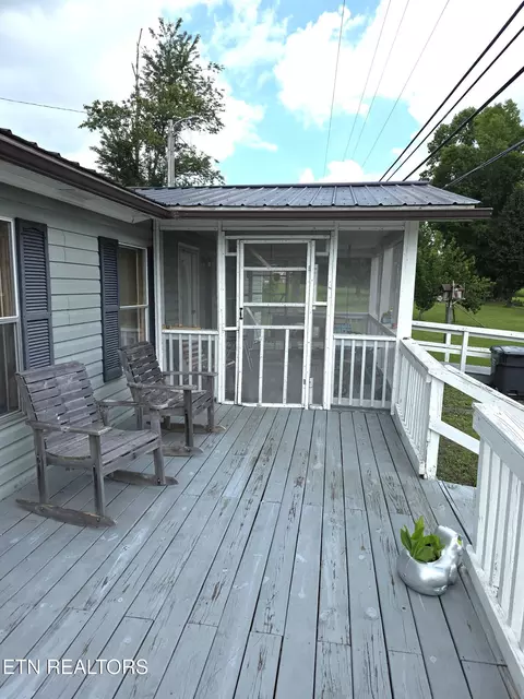 Exterior - 1195 Buffalo Rd, Oneida, TN 37841 photo 5 of 6