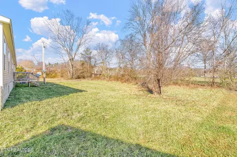 Exterior - 324 West Blvd, Oneida, TN 37841 photo 2 of 2