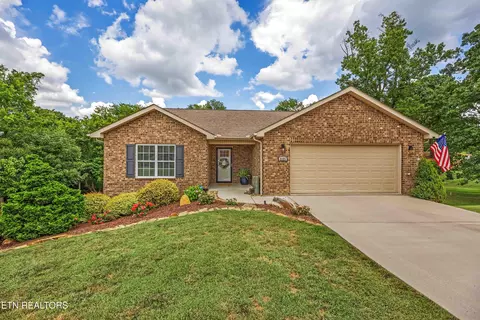 2121 Camley Ct, Maryville, TN 37801