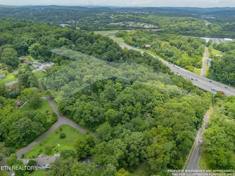 4907 Parva Dr, Knoxville, TN 37914