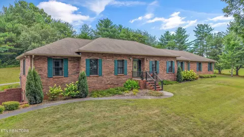 1710 Murphy Myers Rd, Maryville, TN 37803