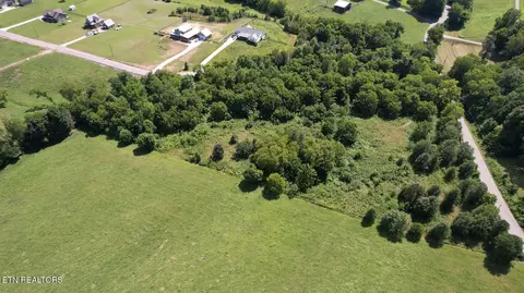 8210 Aaron Ln, Knoxville, TN 37920