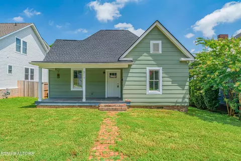 217 Leonard Pl, Knoxville, TN 37917