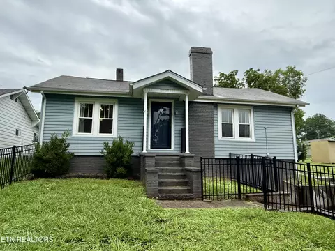 2327 Cedar Ln, Knoxville, TN 37918