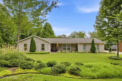 12712 Pony Express Dr, Knoxville, TN 37934