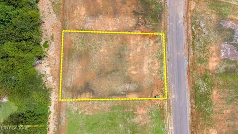 116 Agaya Tr, Vonore, TN 37885