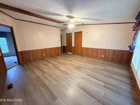 Living - 1243 Franklin Loop #5 ACRES, Clarkrange, TN 38553 photo 3 of 4