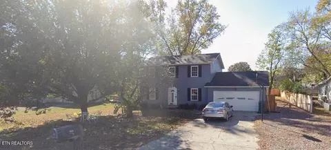 1713 Campfire Dr, Knoxville, TN 37931