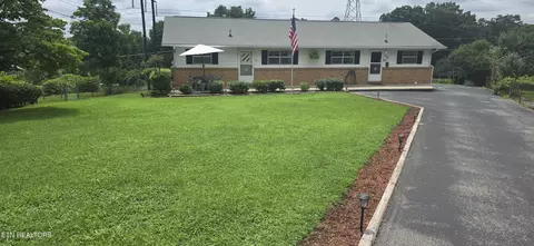 154 Warrior Cir, Oak Ridge, TN 37830