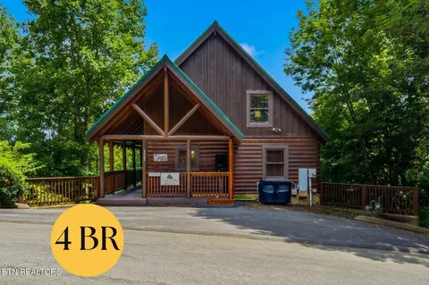 4523 Forest Vista Way, Pigeon Forge, TN 37863