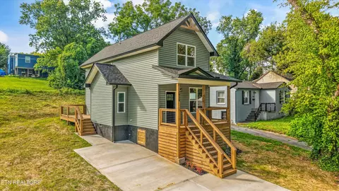 2938 Hillside Ave, Knoxville, TN 37914