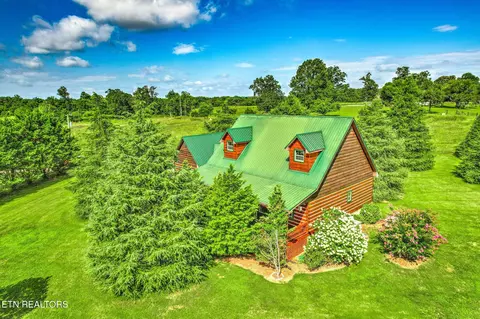 423 Brakebill School Rd, Madisonville, TN 37354