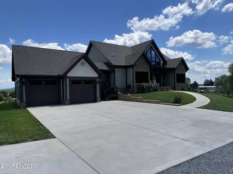 Exterior - 120 Smith Rd, Corryton, TN 37721 photo 7 of 8