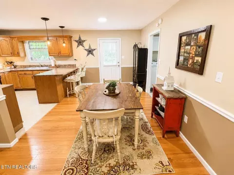 Dining - 6849 Morgan County Hwy, Lancing, TN 37770 photo 1 of 2