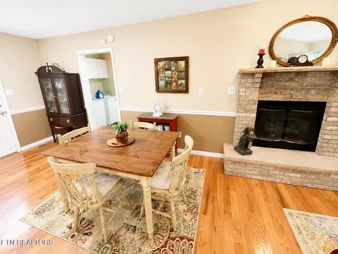 Dining - 6849 Morgan County Hwy, Lancing, TN 37770 photo 2 of 2