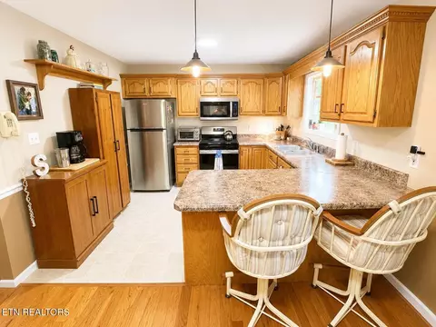 Kitchen - 6849 Morgan County Hwy, Lancing, TN 37770 photo 3 of 3