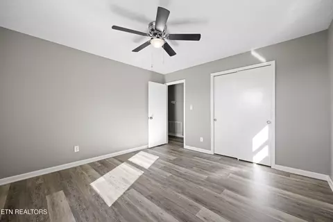 Bedroom - 915 Ronald Dr, Talbott, TN 37877 photo 3 of 5