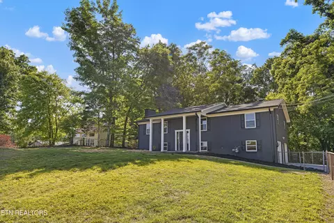 Exterior - 915 Ronald Dr, Talbott, TN 37877 photo 2 of 7