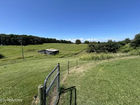Exterior - 1246 Greenbriar Rd, Talbott, TN 37877 photo 12 of 15