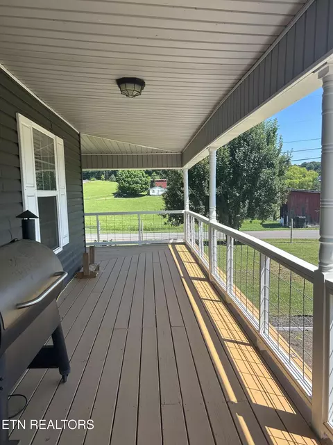 Exterior - 1246 Greenbriar Rd, Talbott, TN 37877 photo 5 of 15
