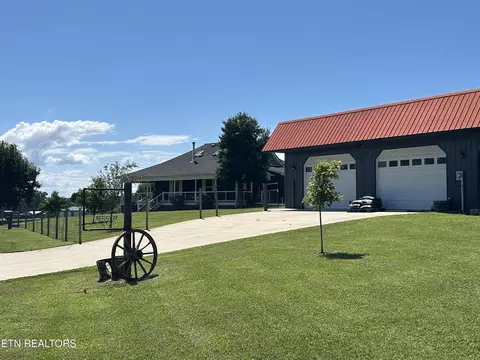 Exterior - 1246 Greenbriar Rd, Talbott, TN 37877 photo 10 of 15
