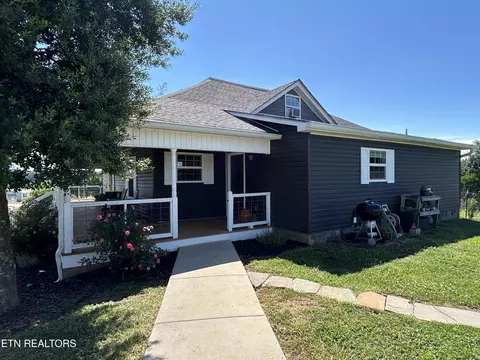 Exterior - 1246 Greenbriar Rd, Talbott, TN 37877 photo 6 of 15