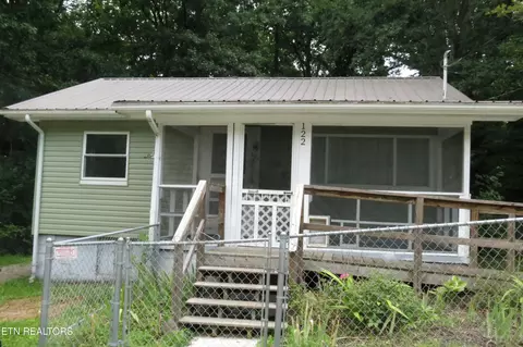 122 Atlanta Rd, Oak Ridge, TN 37830