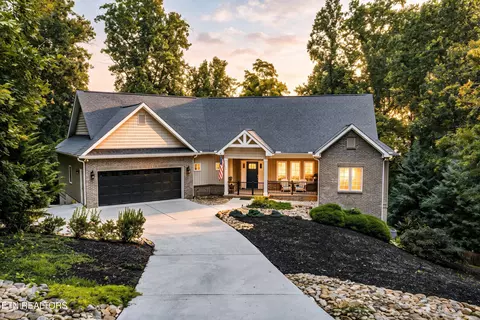 330 Dudala Pt, Loudon, TN 37774