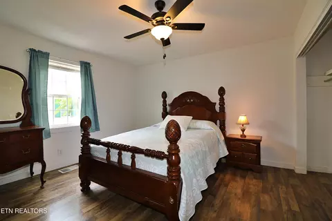 Bedroom - 117 N Main St, Oneida, TN 37841 photo 1 of 7