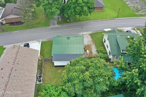 View/Area - 117 N Main St, Oneida, TN 37841 photo 1 of 6