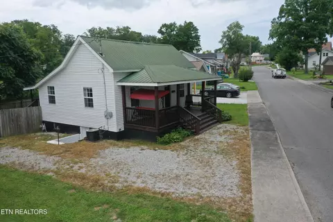 Exterior - 117 N Main St, Oneida, TN 37841 photo 8 of 8