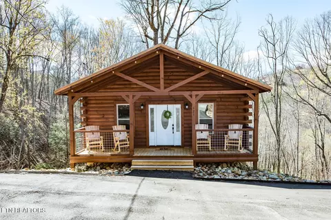 921 Statham Way #1, Gatlinburg, TN 37738