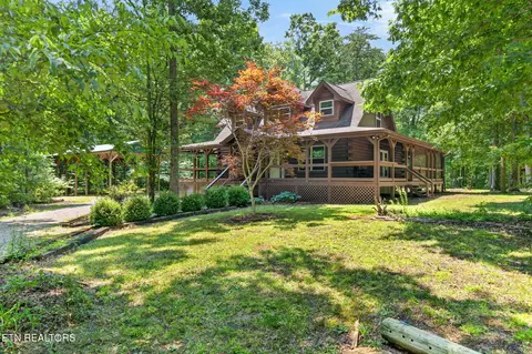 35 Ridge View Ln, Spencer, TN 38585