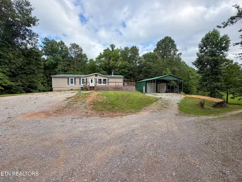 529 Epperson Rd, Tellico Plains, TN 37385