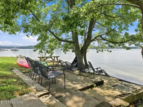 Exterior - 363 Devon Way Rd, White Pine, TN 37890 photo 6 of 7