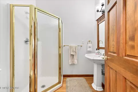 Bath - 363 Devon Way Rd, White Pine, TN 37890 photo 1 of 6
