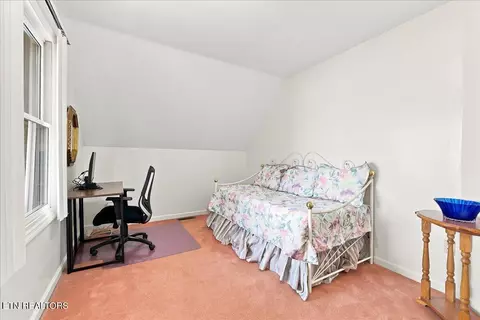 Bedroom - 363 Devon Way Rd, White Pine, TN 37890 photo 5 of 6