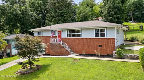 3620 Parkway Dr, Chattanooga, TN 37406