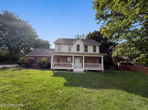 518 Glenfield Cir, Maryville, TN 37804