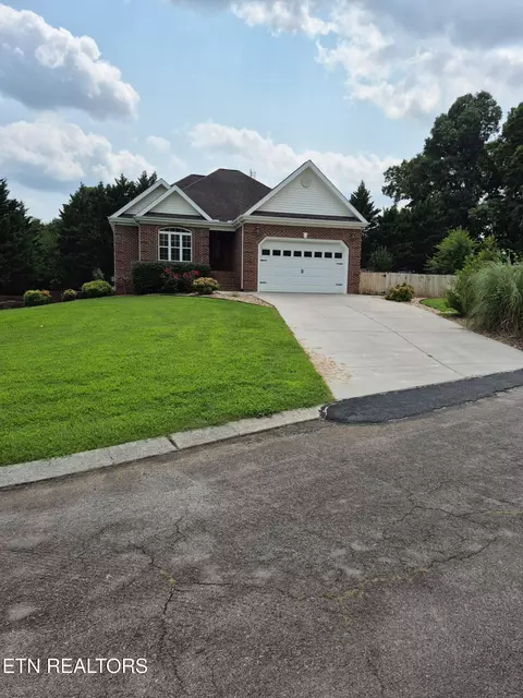 109 Brooklyn Cir, Madisonville, TN 37354
