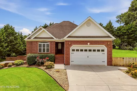 109 Brooklyn Cir, Madisonville, TN 37354