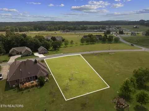 36 Tomlon Road, Crossville, TN 38555