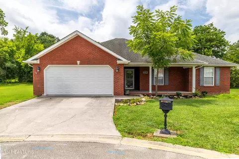 801 Colonial Estates Way, Knoxville, TN 37920