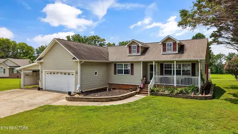 220 Autumn Ln, Madisonville, TN 37354