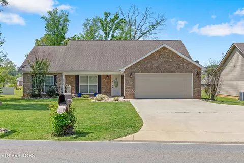 2623 Best Rd, Maryville, TN 37803